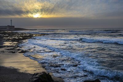 MOROCCAN WAVES